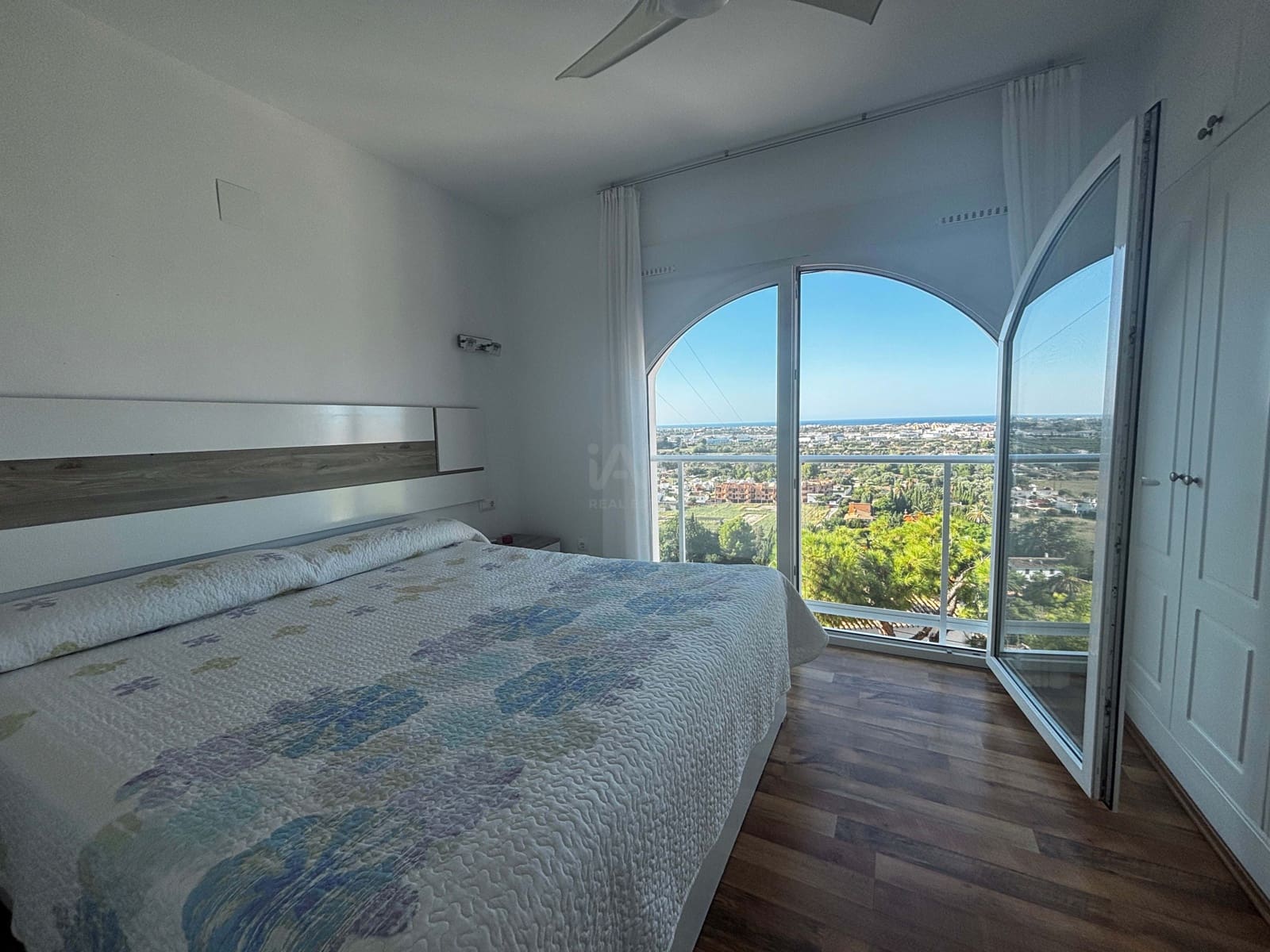 3 soveværelse Villa til salg i Denia med swimmingpool garage - € 467.000 (Ref: 9988887)