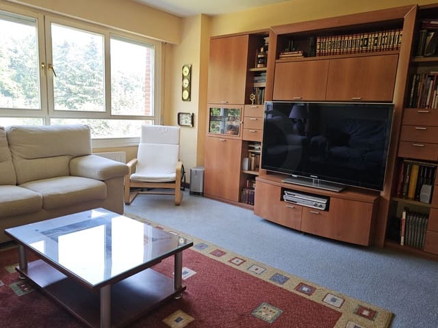3 quarto Apartamento para venda em Arrigorriaga com garagem - 320 000 € (Ref: 9988888)