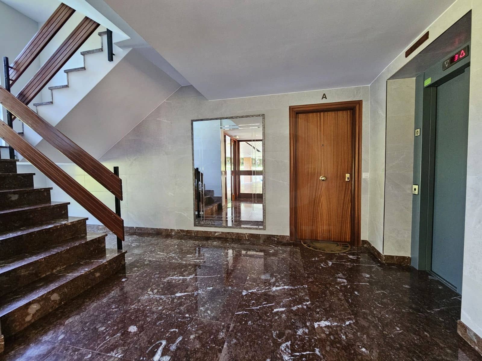 3 chambre Appartement à vendre à Arrigorriaga avec garage - 320 000 € (Ref: 9988888)