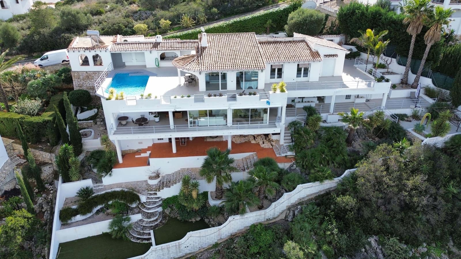 5 Zimmer Haus zu verkaufen in Alicante / Alacant Stadt mit Pool - 875.000 € (Ref: 9988889)