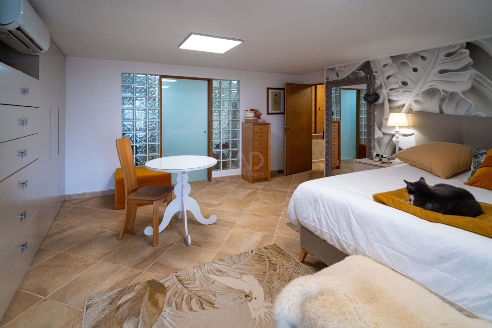 5 Zimmer Haus zu verkaufen in Alicante / Alacant Stadt mit Pool - 875.000 € (Ref: 9988889)