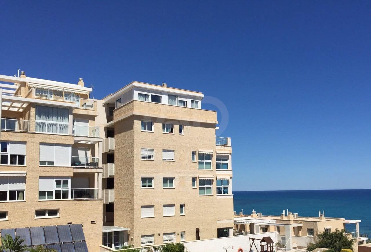 2 soverom Leilighet til salgs i El Campello med svømmebasseng garasje - € 425 000 (Ref: 9988890)
