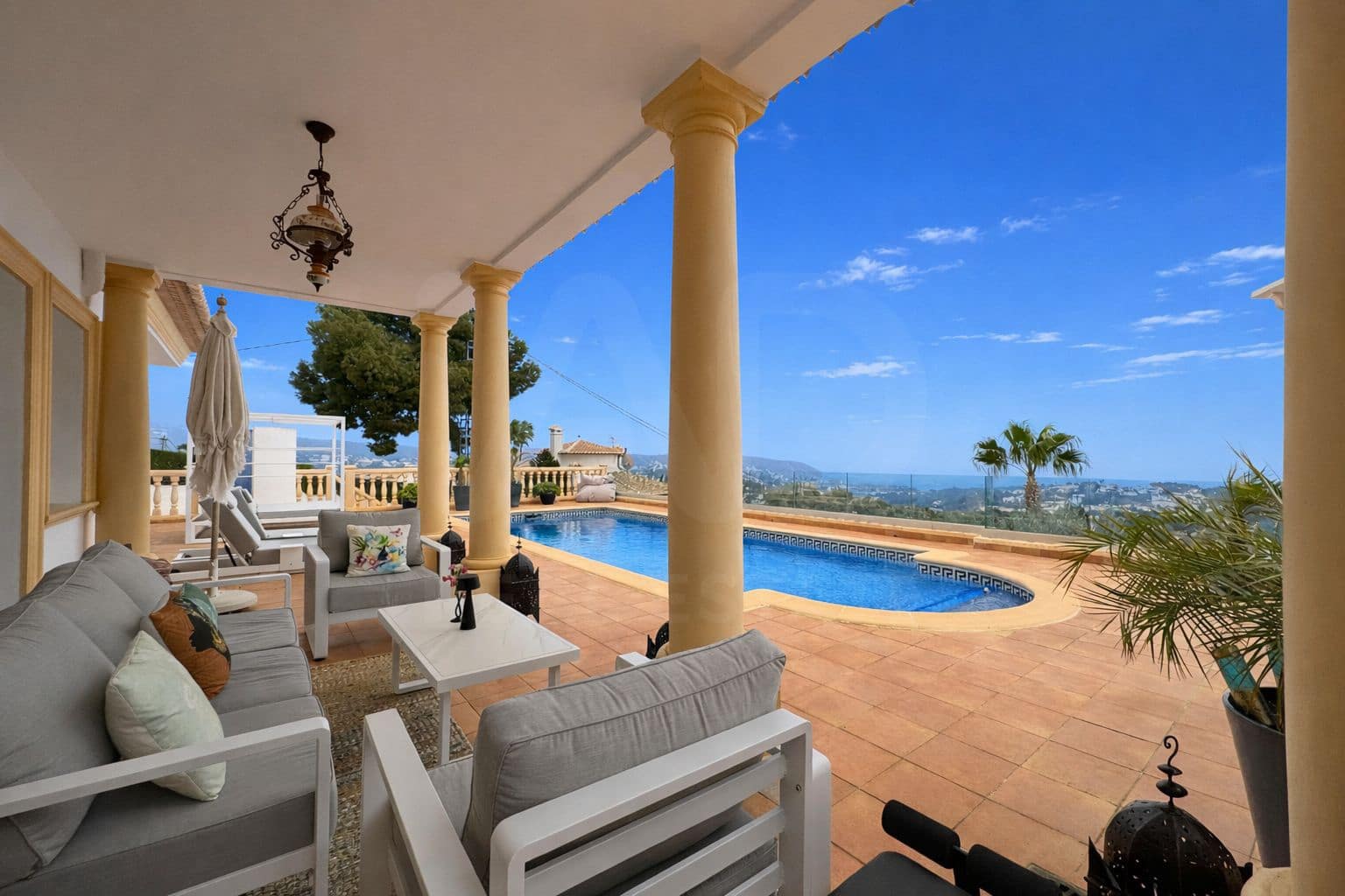 4 chambre Maison de Ville à vendre à Alicante ville avec piscine garage - 1 565 000 € (Ref: 9988891)