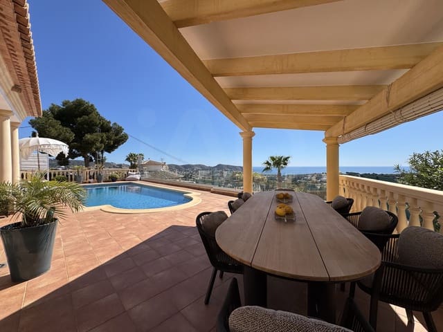 4 slaapkamer Huis te koop in Teulada Pueblo, Teulada-Moraira met zwembad garage - € 1.565.000 (Ref: 9988891)