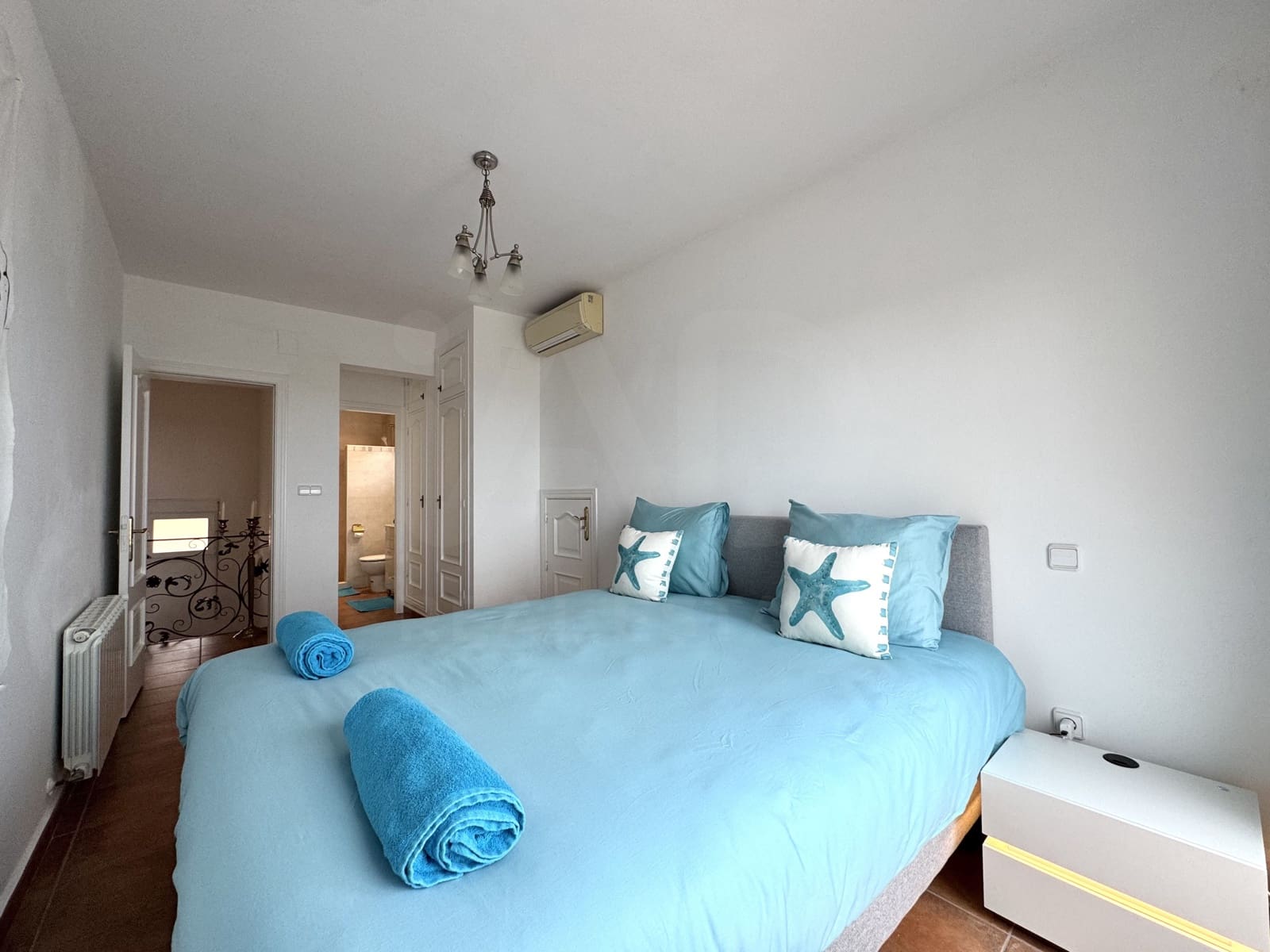 4 chambre Maison de Ville à vendre à Alicante ville avec piscine garage - 1 565 000 € (Ref: 9988891)
