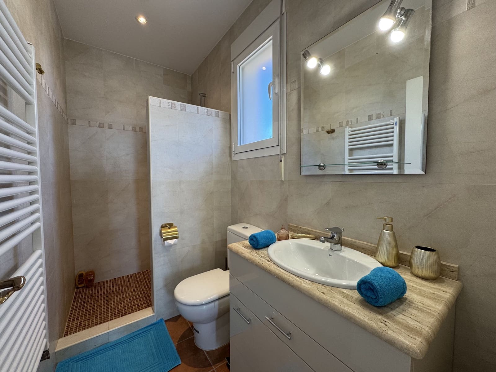 4 chambre Maison de Ville à vendre à Alicante ville avec piscine garage - 1 565 000 € (Ref: 9988891)