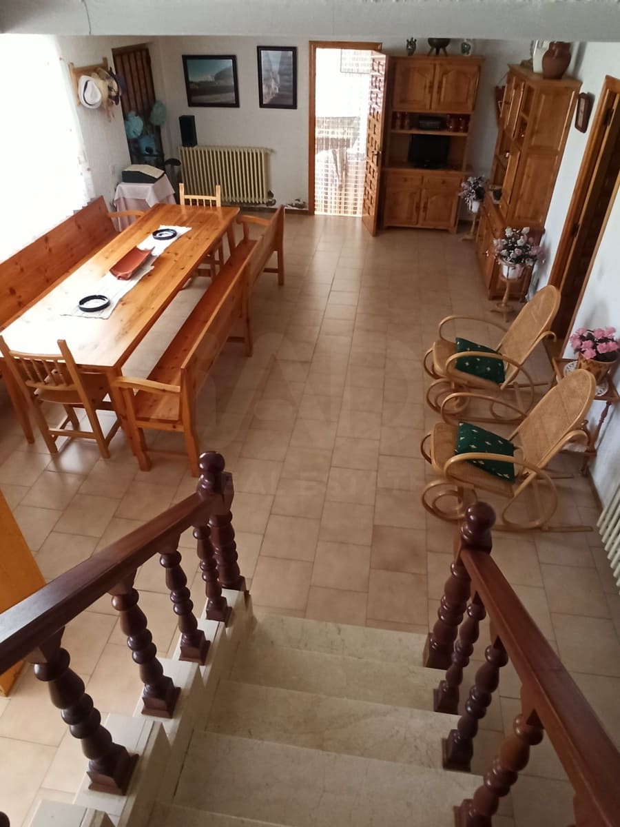 5 soveværelse Villa til salg i Cuadros med swimmingpool garage - € 269.500 (Ref: 9988892)