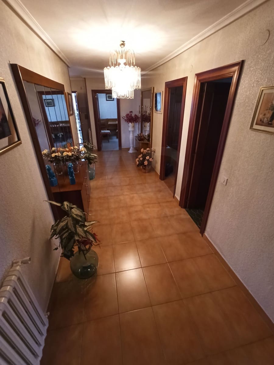 5 soveværelse Villa til salg i Cuadros med swimmingpool garage - € 269.500 (Ref: 9988892)
