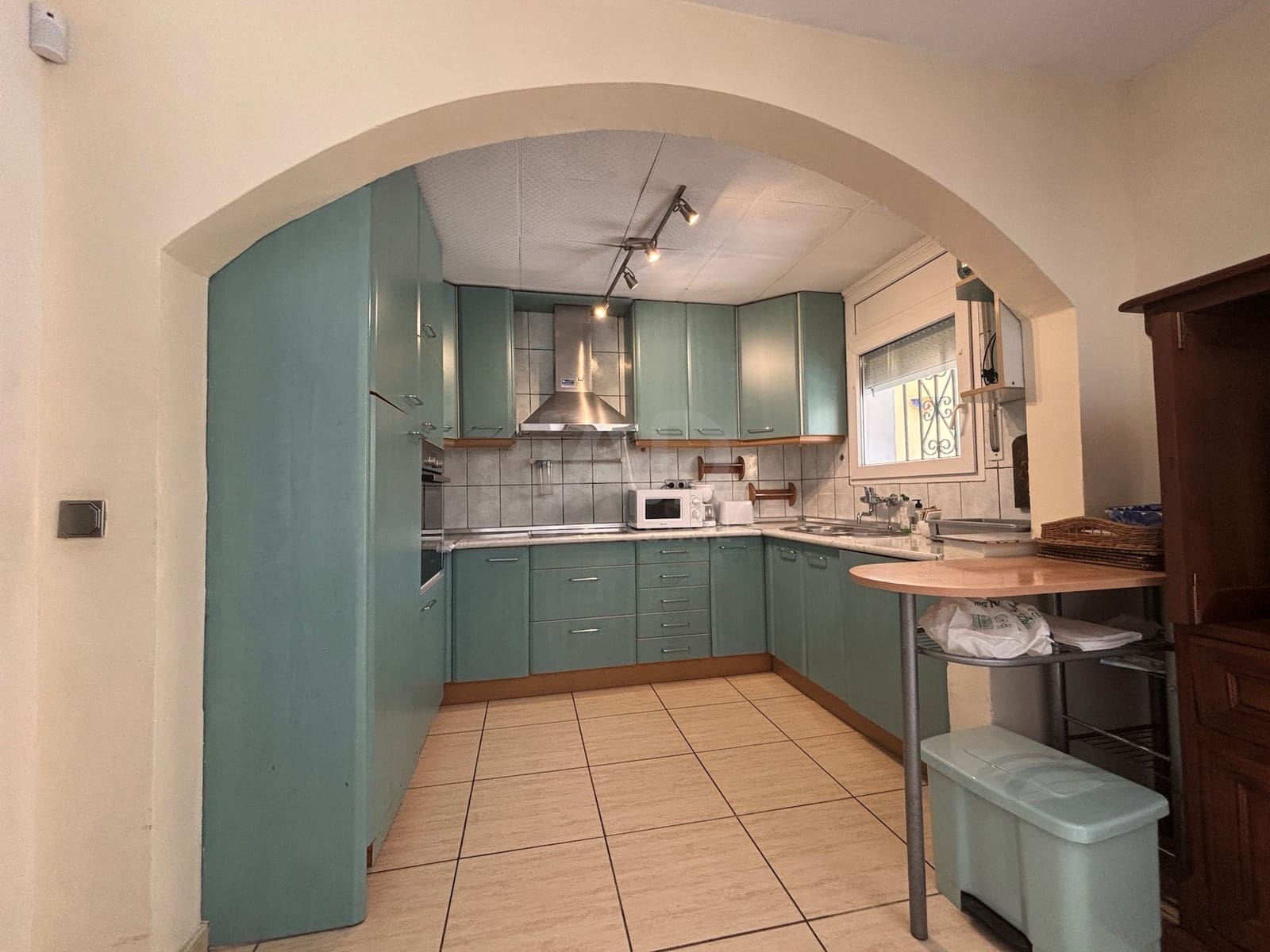 4 slaapkamer Huis te koop in Gerona stad met zwembad garage - € 428.000 (Ref: 9988893)