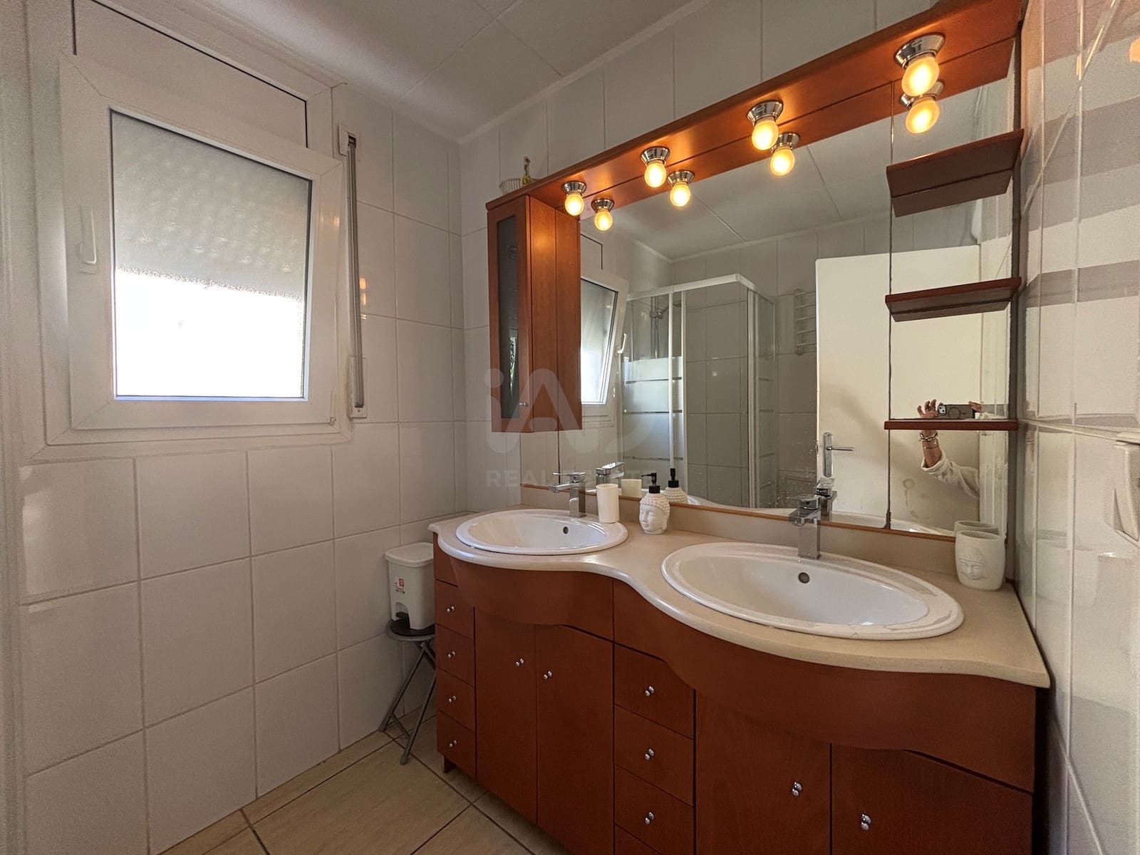 4 slaapkamer Huis te koop in Gerona stad met zwembad garage - € 428.000 (Ref: 9988893)