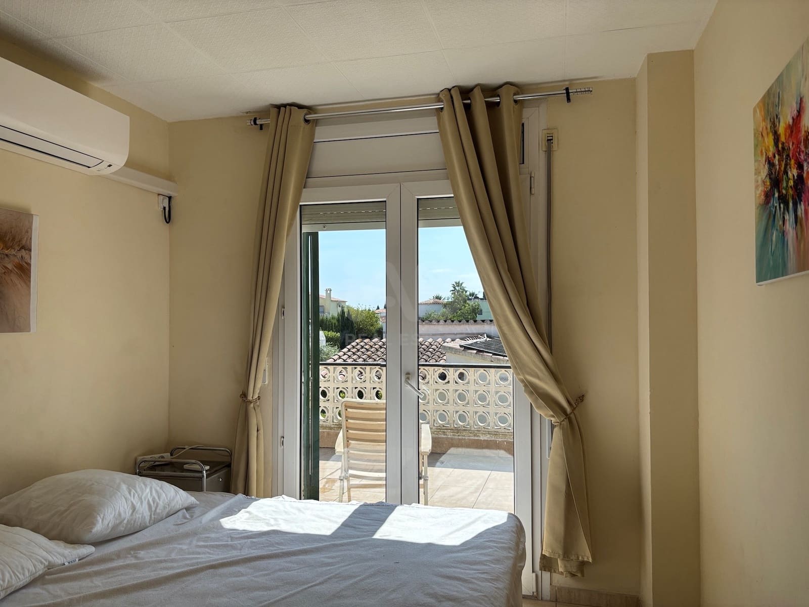 4 slaapkamer Huis te koop in Gerona stad met zwembad garage - € 428.000 (Ref: 9988893)