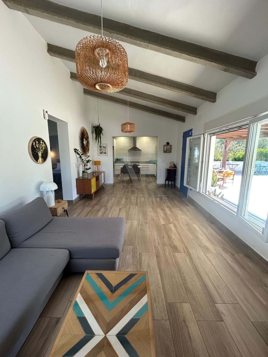 2 soverom Hus til salgs i Huelva by med svømmebasseng garasje - € 397 000 (Ref: 9988894)