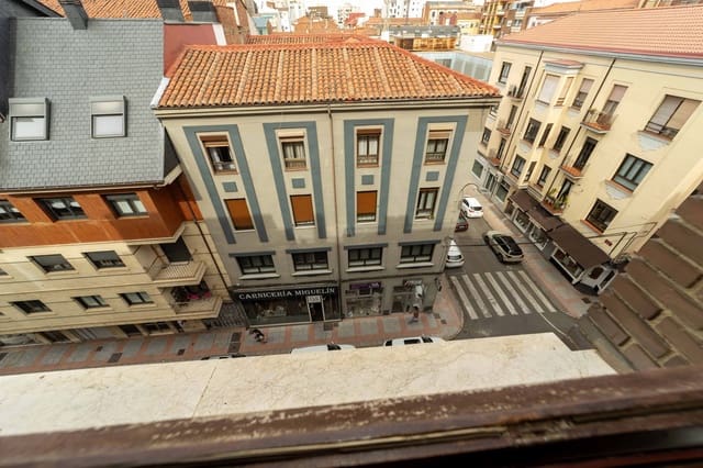 4 camera da letto Appartamento in vendita in León città con garage - 349.000 € (Rif: 9988896)