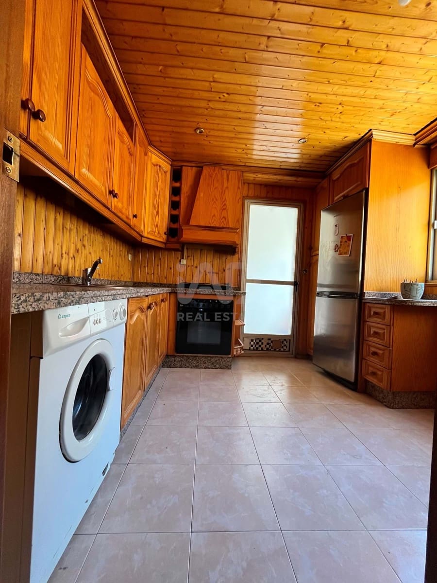 Apartamento de 2 habitaciones en Granada ciudad en venta con garaje - 89.000 € (Ref: 9988897)