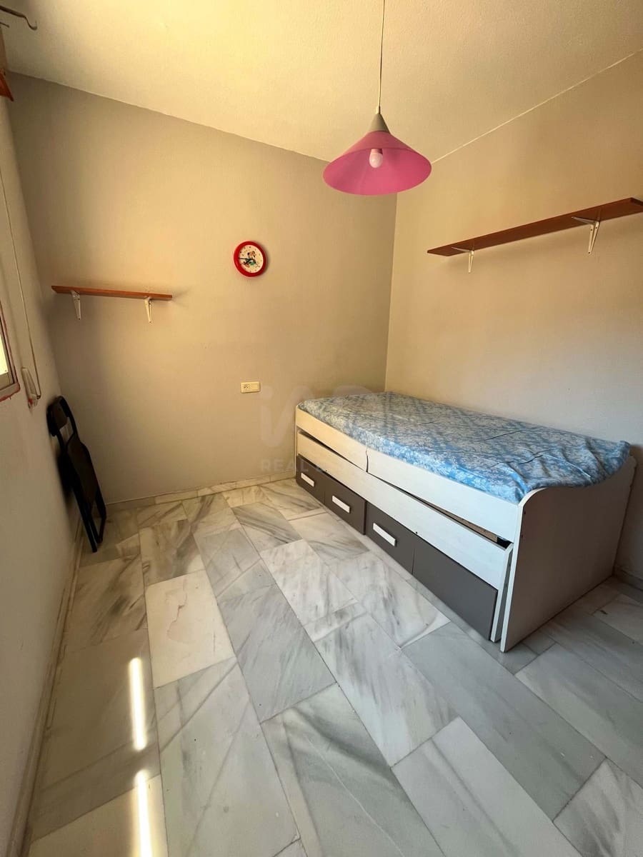 Apartamento de 2 habitaciones en Granada ciudad en venta con garaje - 89.000 € (Ref: 9988897)