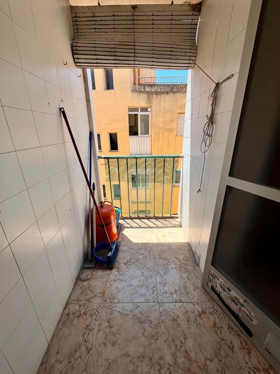 Apartamento de 2 habitaciones en Granada ciudad en venta con garaje - 89.000 € (Ref: 9988897)