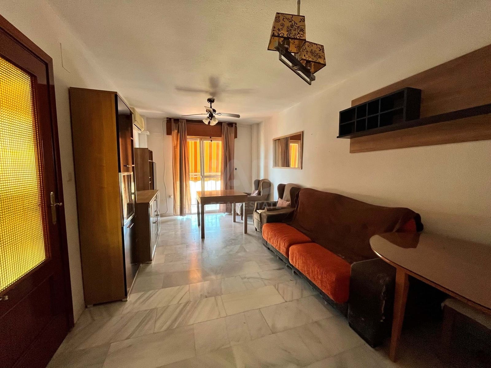 Apartamento de 2 habitaciones en Granada ciudad en venta con garaje - 89.000 € (Ref: 9988897)