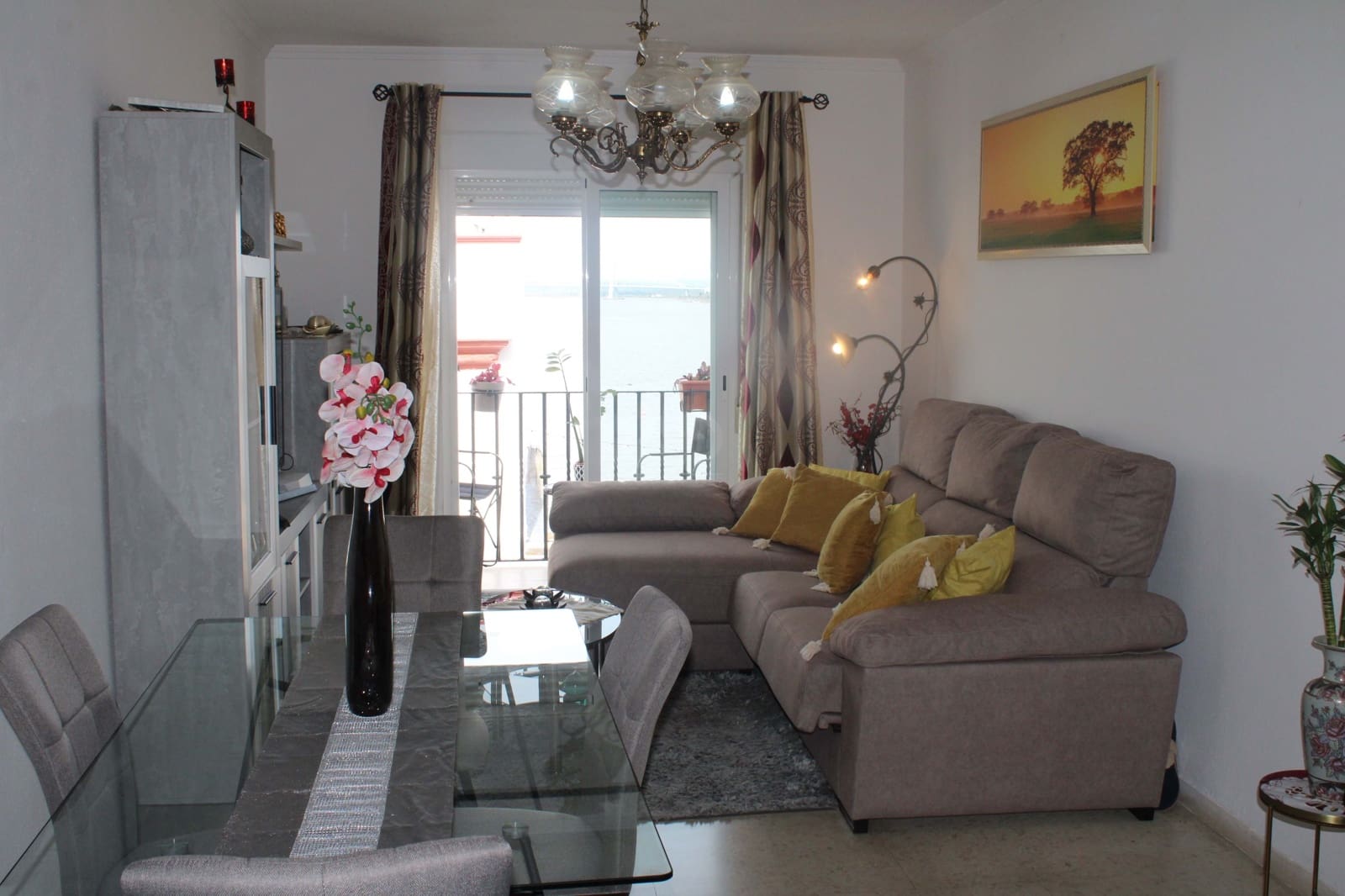 3 Zimmer Apartment zu verkaufen in Huelva Stadt - 175.000 € (Ref: 9988898)