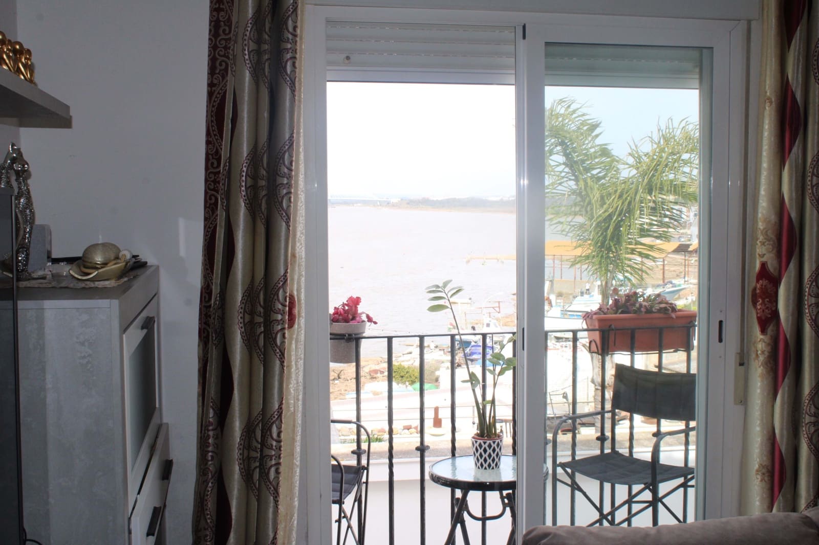 3 Zimmer Apartment zu verkaufen in Huelva Stadt - 175.000 € (Ref: 9988898)