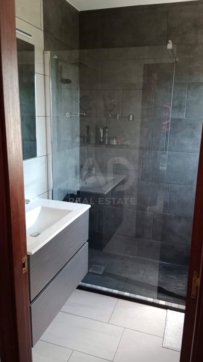 4 slaapkamer Huis te koop in Gerona stad met zwembad - € 464.000 (Ref: 9988900)