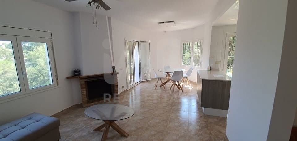 4 slaapkamer Huis te koop in Gerona stad met zwembad - € 464.000 (Ref: 9988900)