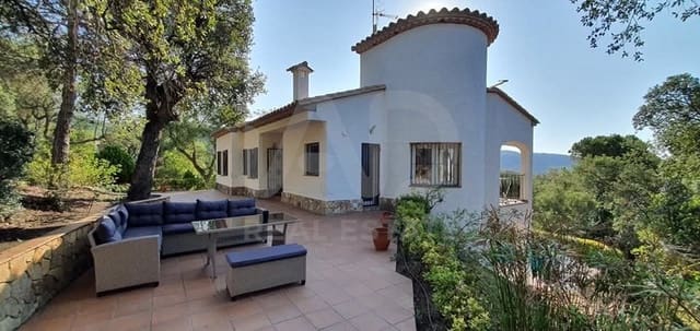 4 slaapkamer Huis te koop in Gerona stad met zwembad - € 464.000 (Ref: 9988900)