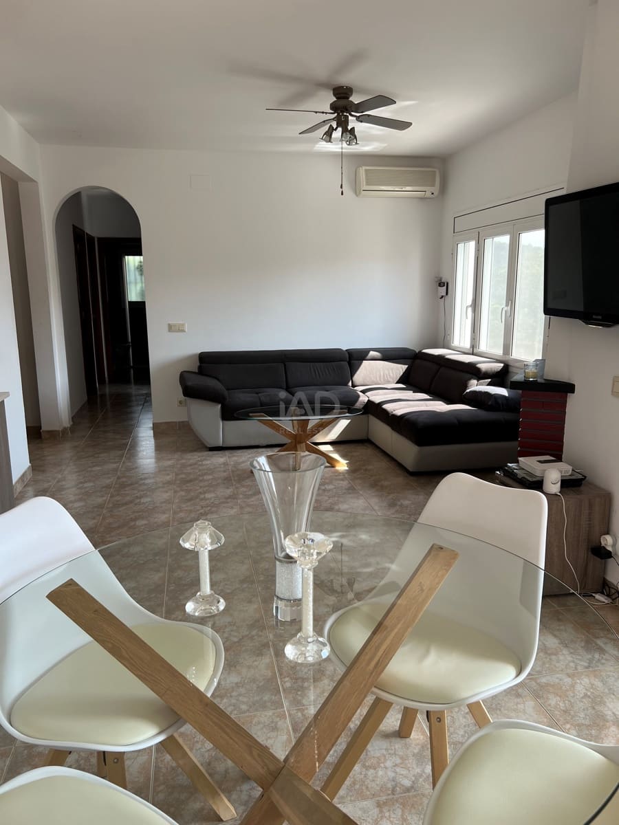 4 slaapkamer Huis te koop in Gerona stad met zwembad - € 464.000 (Ref: 9988900)