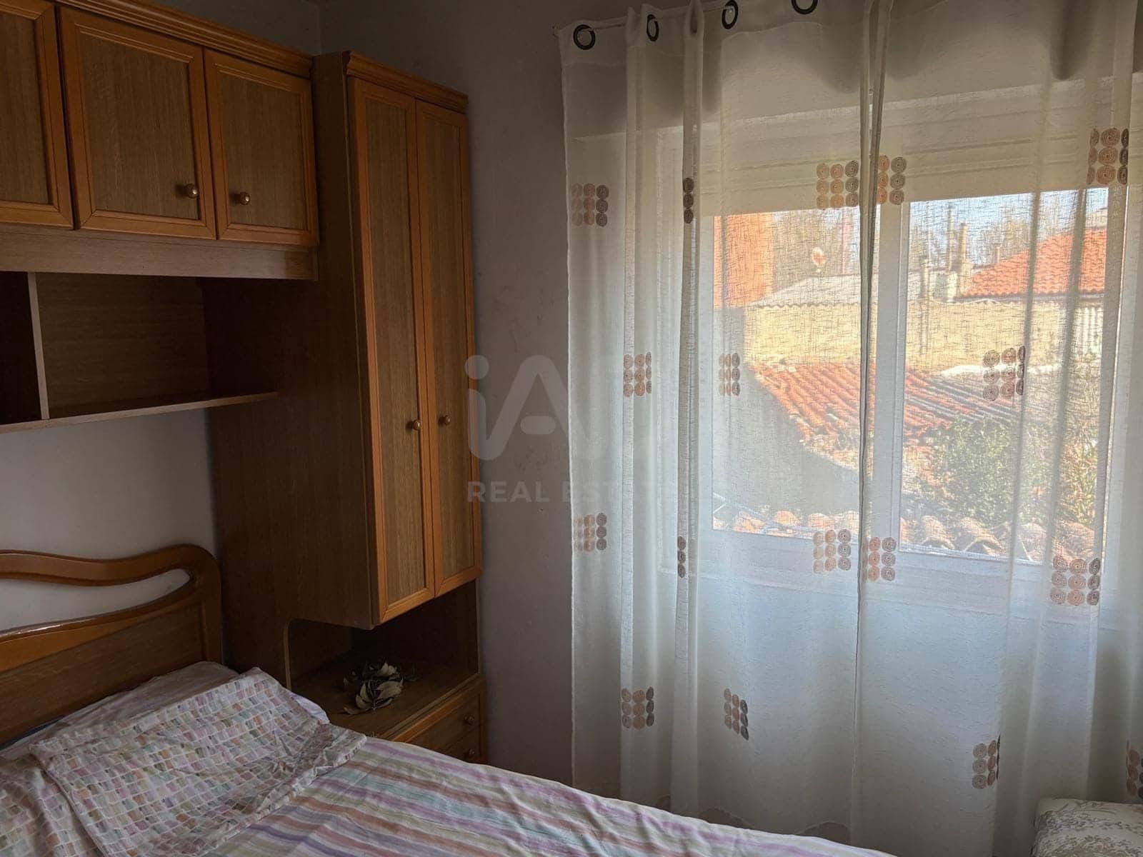 3 sypialnia Dom na sprzedaż w Miasto Leon z garażem - 198 000 € (Ref: 9988901)