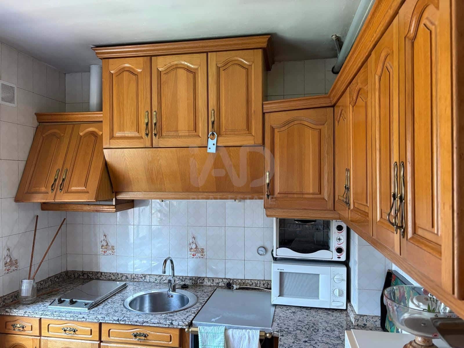 3 sypialnia Dom na sprzedaż w Miasto Leon z garażem - 198 000 € (Ref: 9988901)