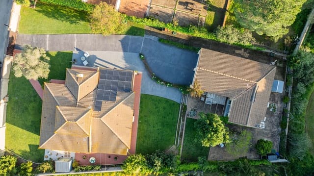 3 soverom Hus til salgs i Huelva by med garasje - € 505 000 (Ref: 9988902)