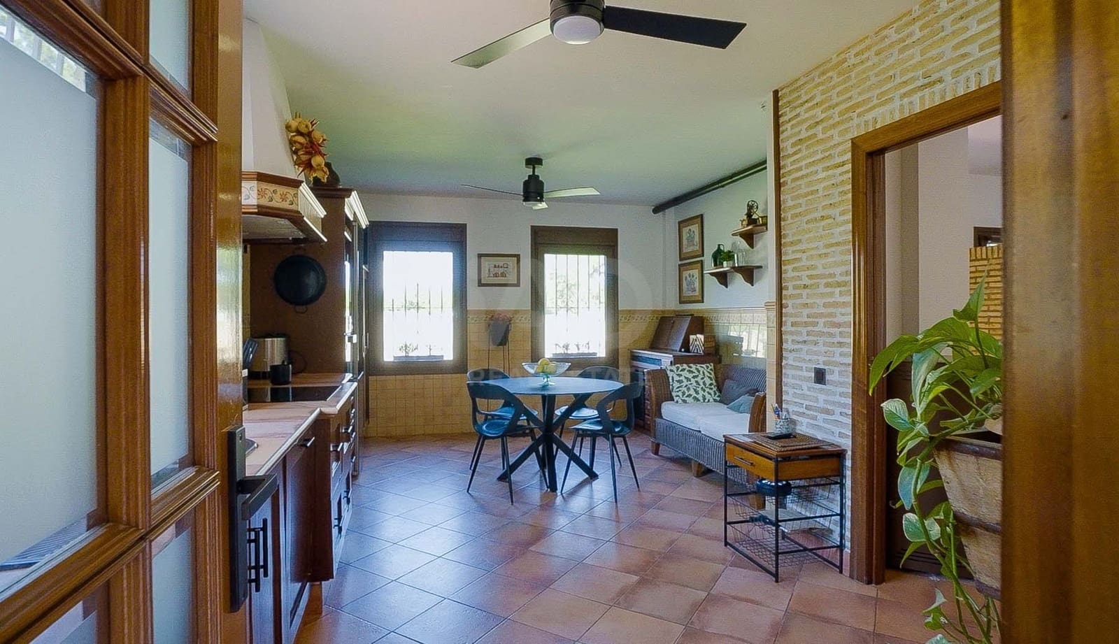 3 soveværelse Byhus til salg i Huelva by med garage - € 505.000 (Ref: 9988902)
