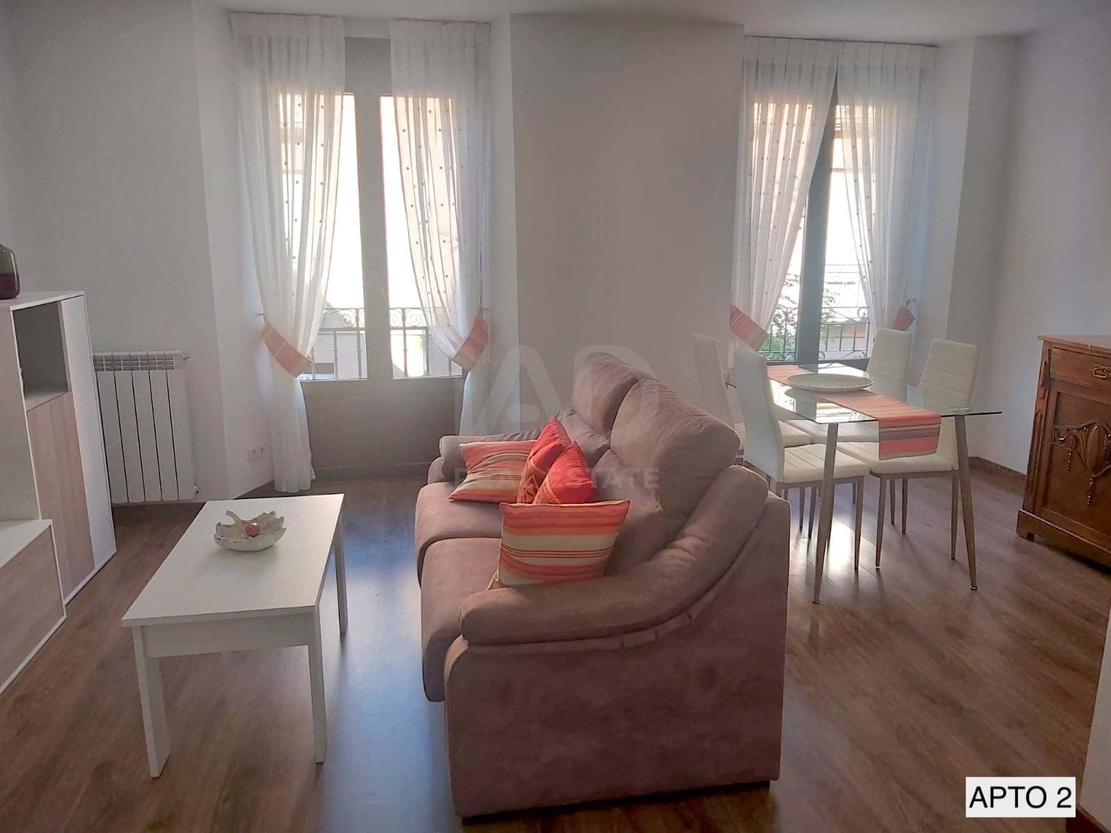 Local Commercial à vendre à Leon ville - 380 000 € (Ref: 9988903)
