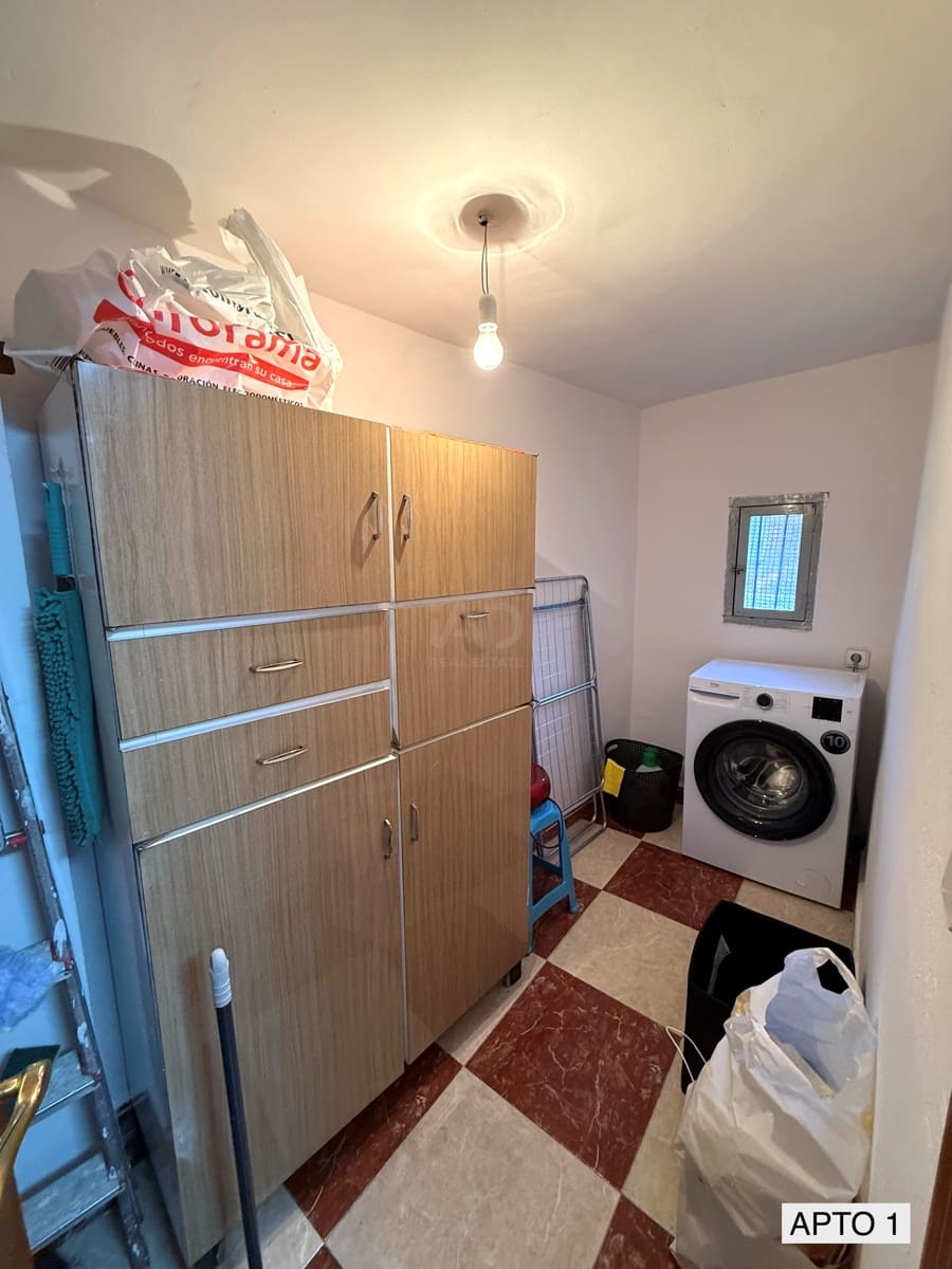 Local Commercial à vendre à Leon ville - 380 000 € (Ref: 9988903)