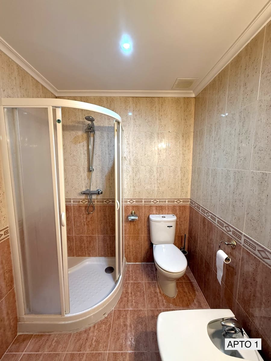 Local Commercial à vendre à Leon ville - 380 000 € (Ref: 9988903)