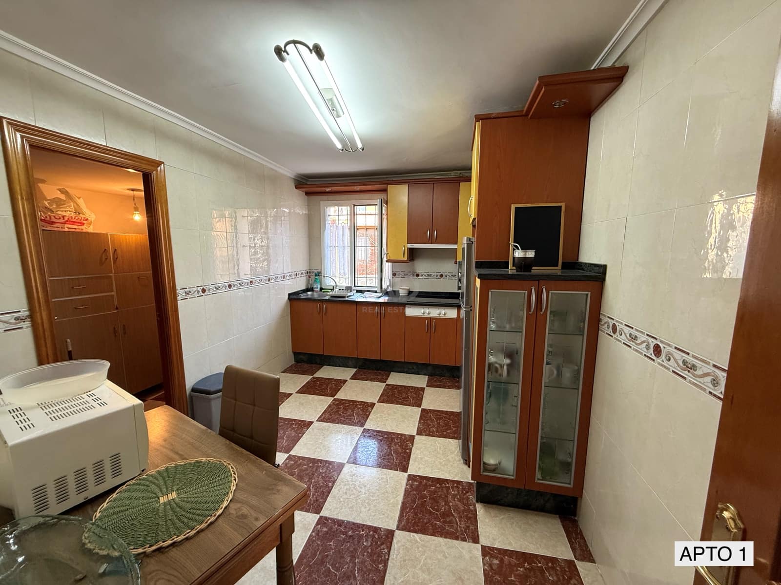 Local Commercial à vendre à Leon ville - 380 000 € (Ref: 9988903)