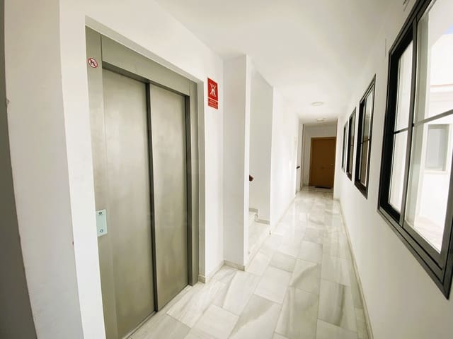 1 soverom Leilighet til salgs i Cádiz by - € 139 900 (Ref: 9988906)
