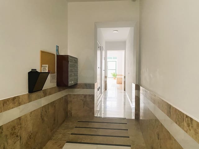 1 soverom Leilighet til salgs i Cádiz by - € 139 900 (Ref: 9988906)