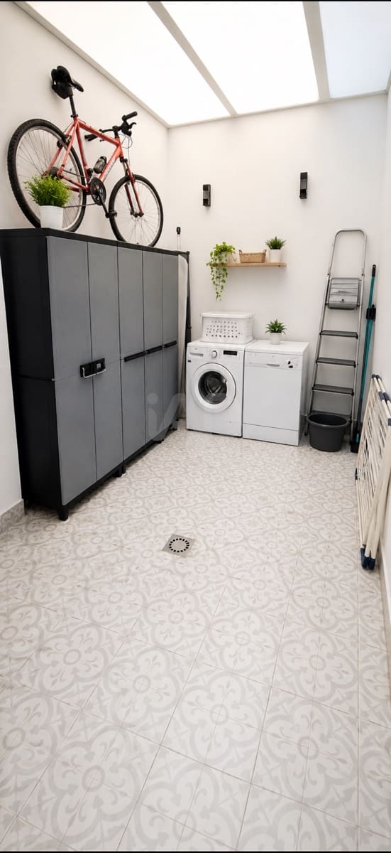 Chalet de 3 habitaciones en Huelva ciudad en venta - 259.990 € (Ref: 9988908)