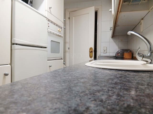 3 makuuhuone Huoneisto myytävänä paikassa Almuñécar - 285 000 € (Ref: 9988911)