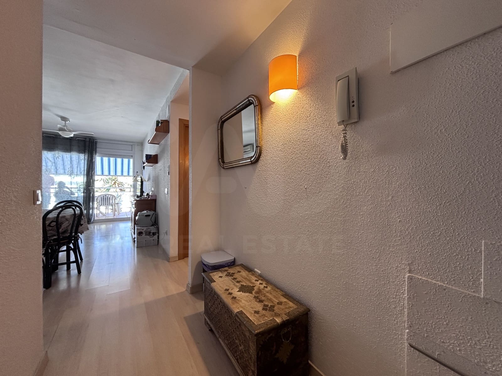 Apartamento de 2 habitaciones en Roses en venta con piscina - 209.000 € (Ref: 9988913)