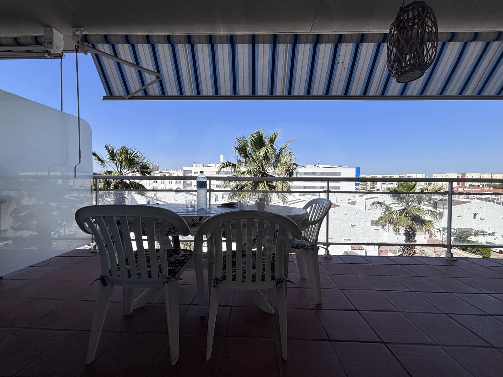 Apartamento de 2 habitaciones en Roses en venta con piscina - 209.000 € (Ref: 9988913)