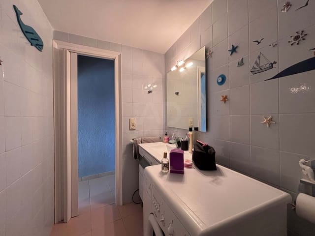 Apartamento de 1 habitación en Empuriabrava, Castelló d'Empúries en venta - 144.000 € (Ref: 9988914)