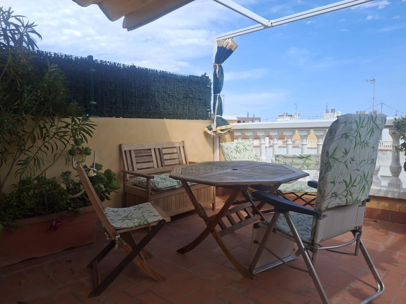 Apartamento de 2 habitaciones en Moncofa en venta con garaje - 170.000 € (Ref: 9988915)