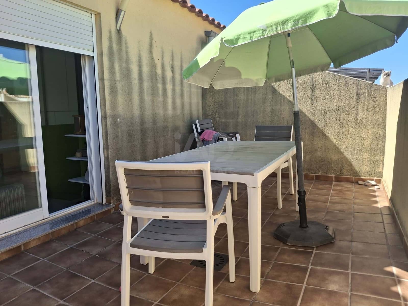 3 soveværelse Lejlighed til salg i Oropesa  - € 165.000 (Ref: 9988924)