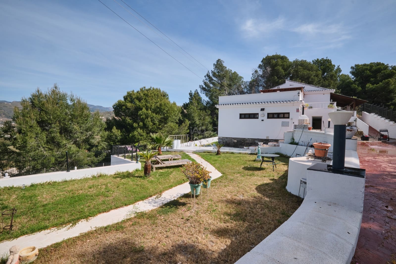 4 quarto Casa em Banda para venda em Granada cidade com piscina garagem - 990 000 € (Ref: 9988925)