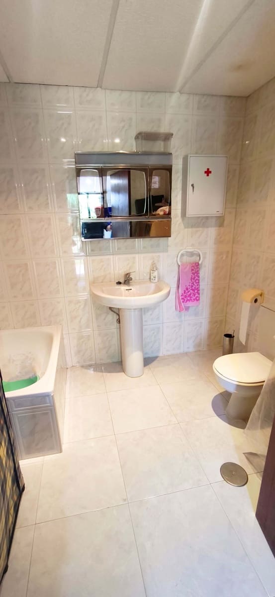 Mark till salu i Leon stad - 110 000 € (Ref: 9988926)