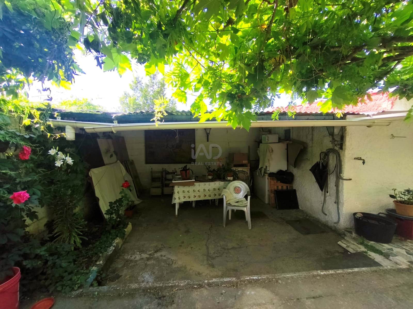 Mark till salu i Leon stad - 110 000 € (Ref: 9988926)