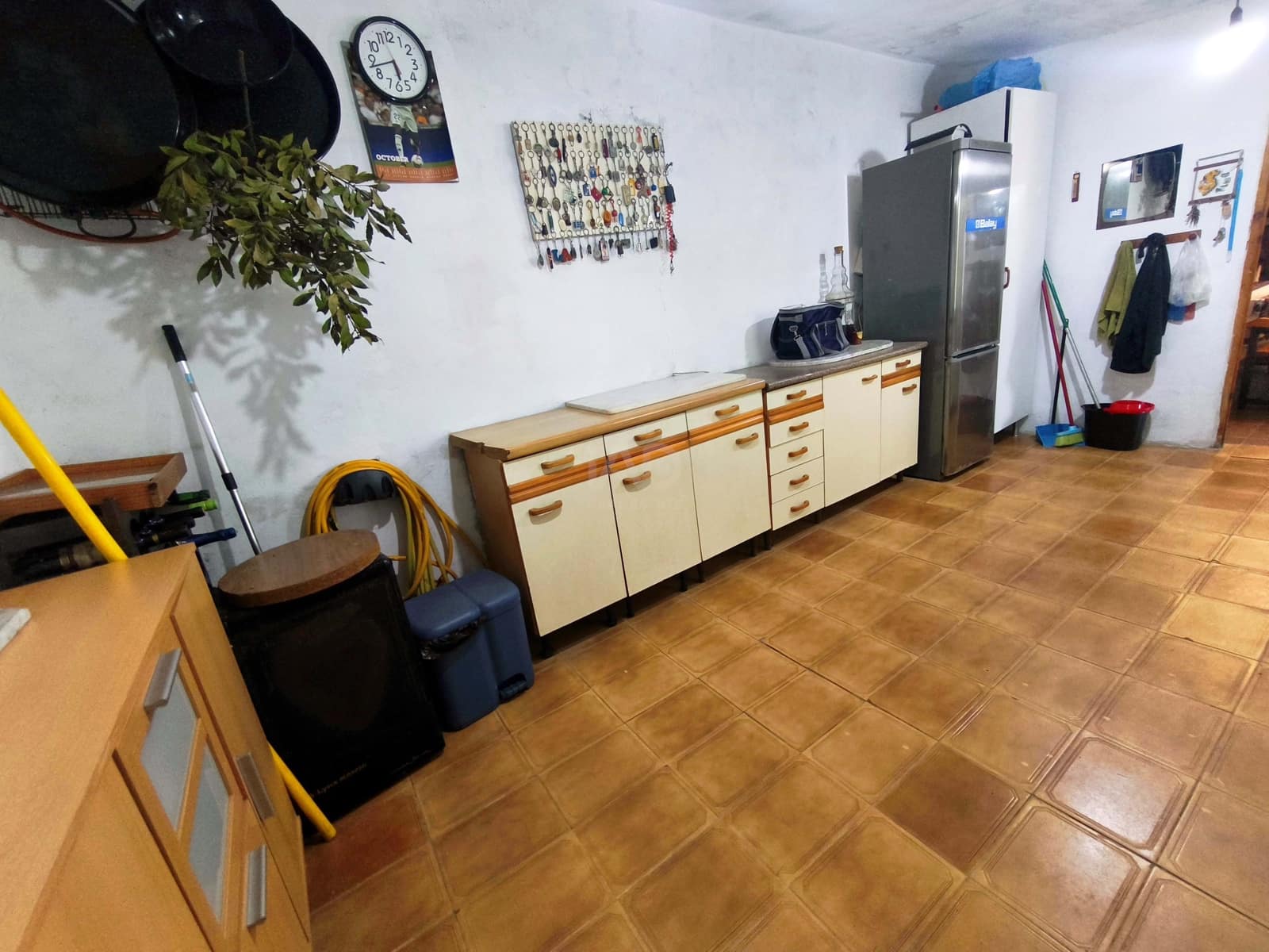 Mark till salu i Leon stad - 110 000 € (Ref: 9988926)
