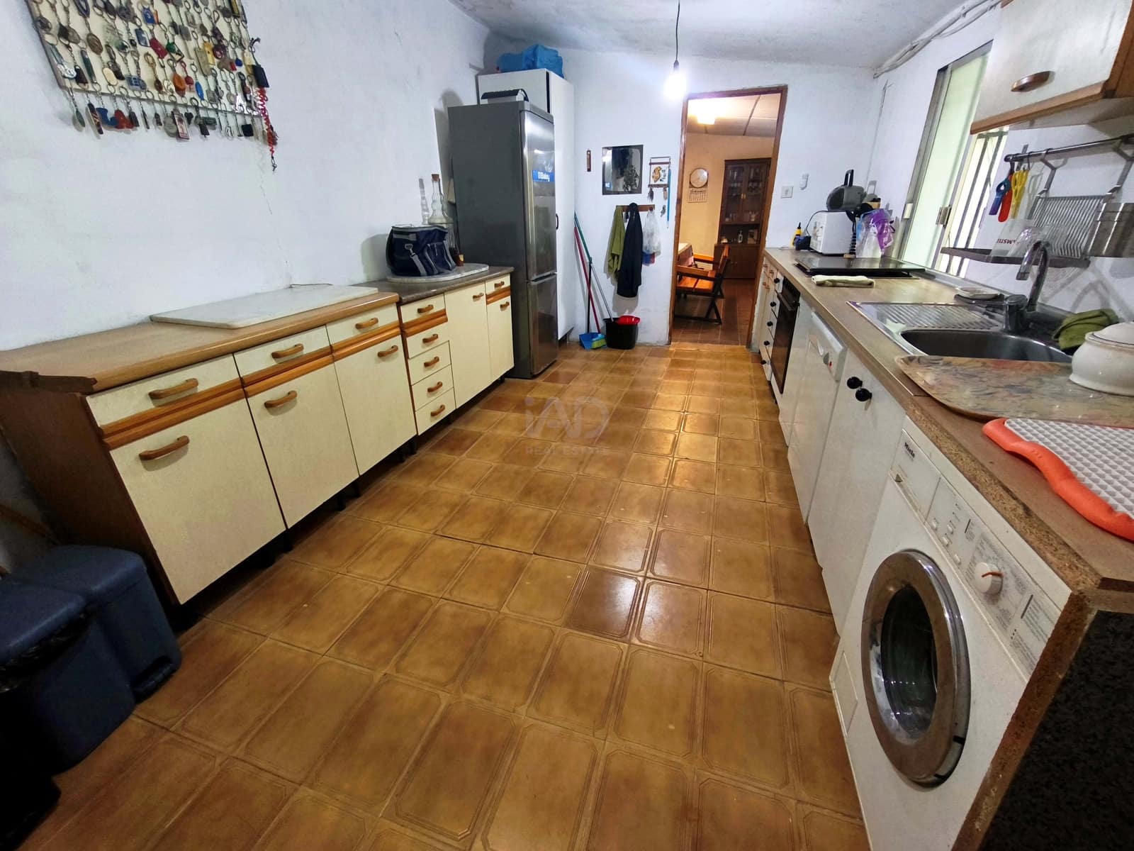 Mark till salu i Leon stad - 110 000 € (Ref: 9988926)