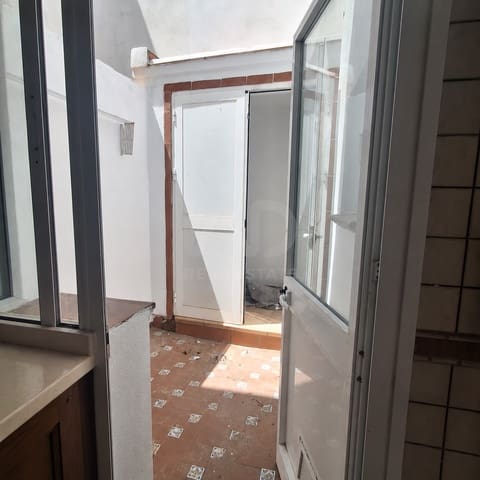 Casa en Medina-Sidonia en venta con garaje - 267.000 € (Ref: 9988928)